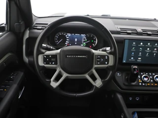 Land Rover Defender – thumbnail 36