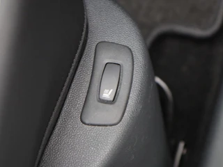 Renault Clio – thumbnail 38