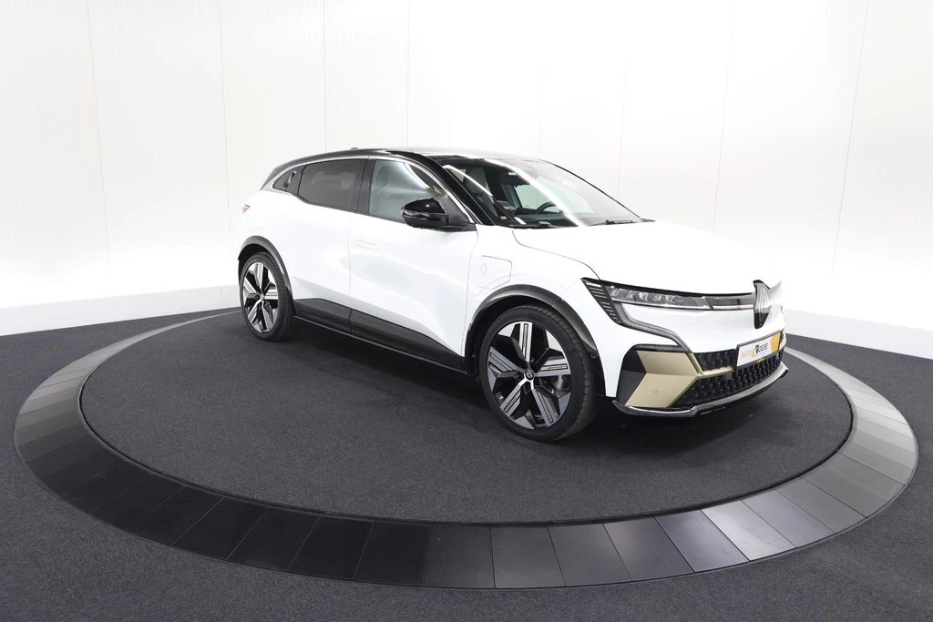 Renault Megane E-Tech – foto 15
