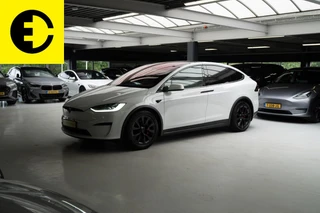 Tesla Model X – thumbnail 3