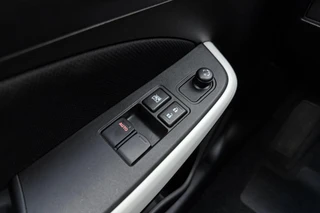 Suzuki Swift – thumbnail 17