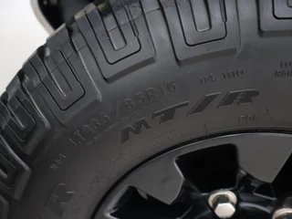 Land Rover Defender – thumbnail 72