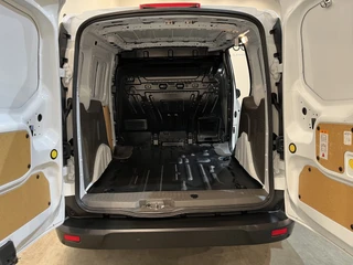 Ford Transit Connect – thumbnail 9