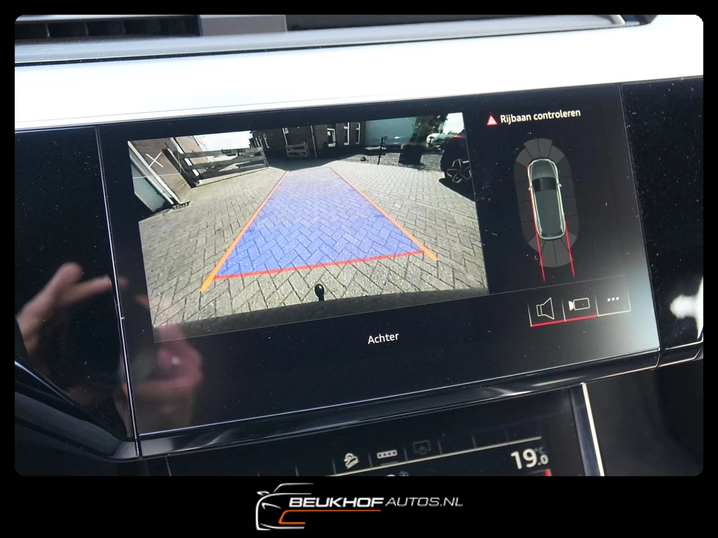 Audi e-tron – foto 21