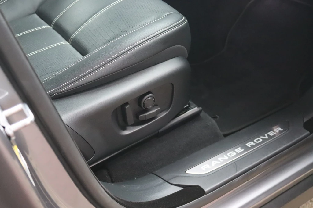 Land Rover Range Rover Velar – foto 13