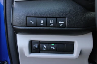 Suzuki Swift – thumbnail 25