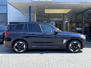BMW iX3 – thumbnail 6