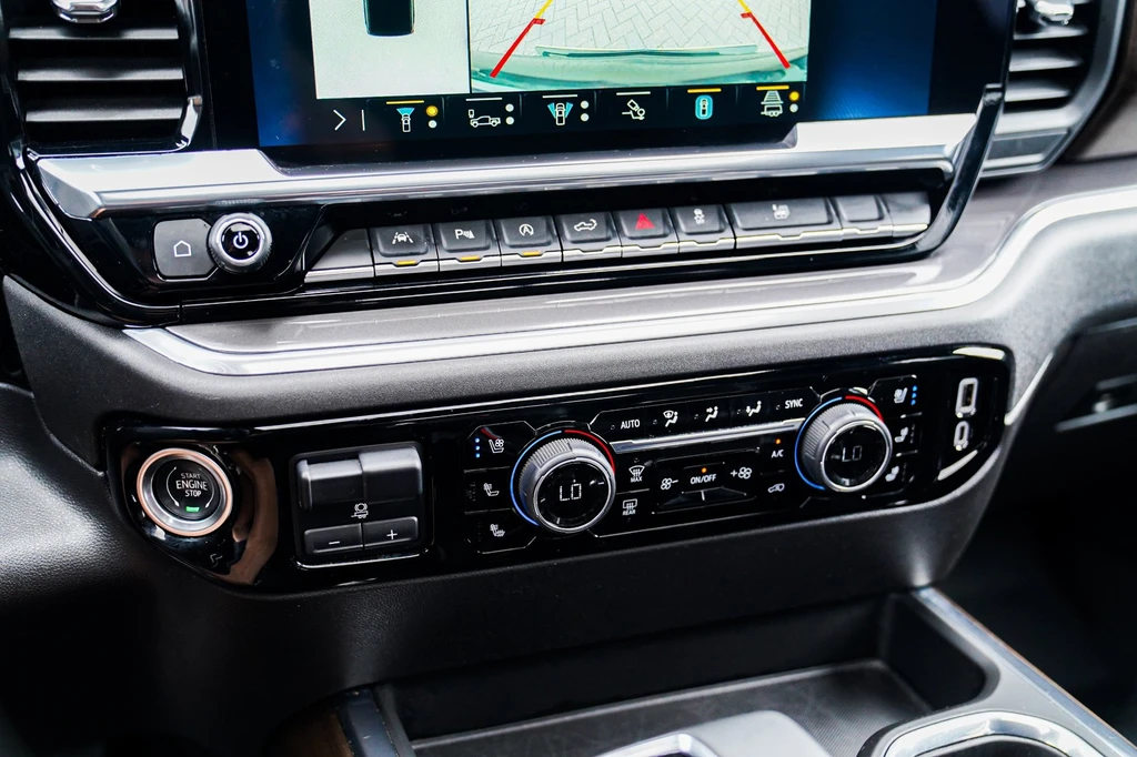 Chevrolet Silverado – foto 45