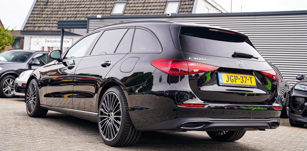 Mercedes-Benz C-Klasse – foto 6