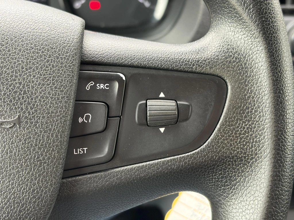 Opel Vivaro – foto 22