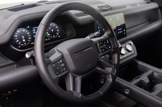 Land Rover Defender – thumbnail 14