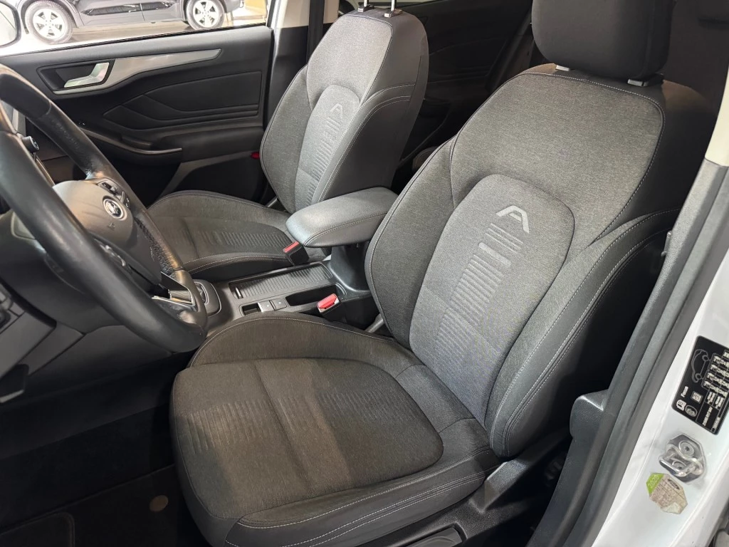 Ford Focus – foto 17