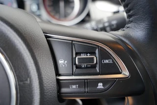 Suzuki Swift – thumbnail 16