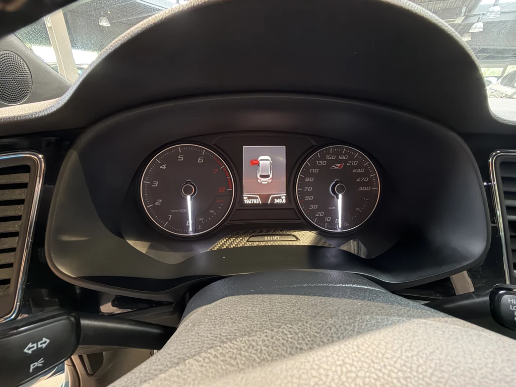 SEAT Leon – foto 14