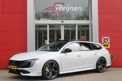 Peugeot 508 SW PSE 1.6 HYbrid 360PK AWD | PANORAMISCH SCHUIF/KANTELDAK | FOCAL® PREMIUM AUDIOSYSTEEM MET 10 SPEAKERS | MATRIX KOPLAMPEN | SFEERVERLICHTING | 360 HD PARKEERCAMERA'S | VERWARMDE VOORRUITRAND | DRAADLOOS APPLECARPLAY/ANDROID AUTO | NAVIGATIE | ADAPTIEVE CRUISE CONTROL | SPORT HIGH PERFORMANCE ONDERSTEL | ACTIVE SUSPENSION CONTROL | ANTIDIEFSTAL PACK (ALARM) | NIGHT VISION | 20" LICHTMETALEN ''EXXAR'' VELGEN | VERWARMBARE AGR SPORTSTOELEN MET MASSAGEFUNCTIE | BEKLEDING ''NAPPA LEDER''/ALCANTARA/3D STOF PSE | ELEKTRISCH BEDIENBARE ACHTERKLEP | PEUGEOT SPORT REMKLAUWEN IN DE KLEUR ''KRYPYONITE'' |