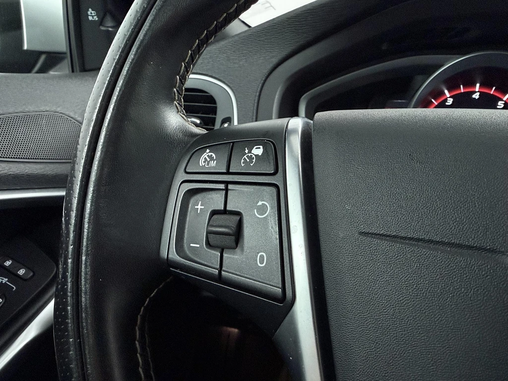 Volvo V40 – foto 18