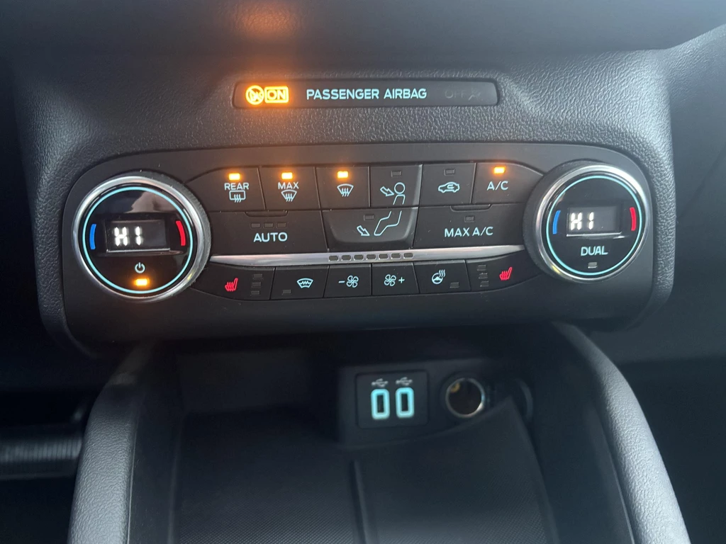 Ford Kuga – foto 18