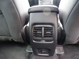 Ford Kuga – thumbnail 15