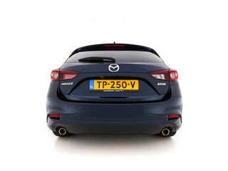 Mazda 3 – thumbnail 3