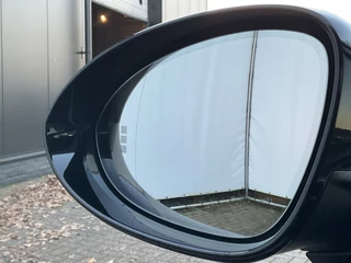 Porsche Cayenne – thumbnail 26