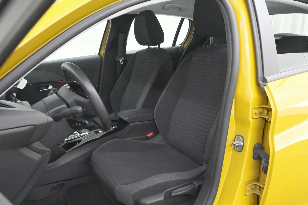 Peugeot e-208 – foto 26
