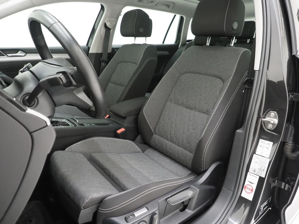 Volkswagen Passat – foto 9