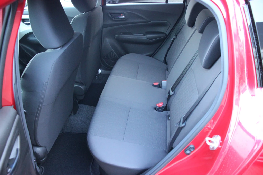 Suzuki Swift – foto 11