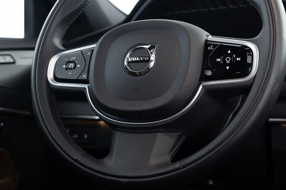 Volvo XC90 – foto 23