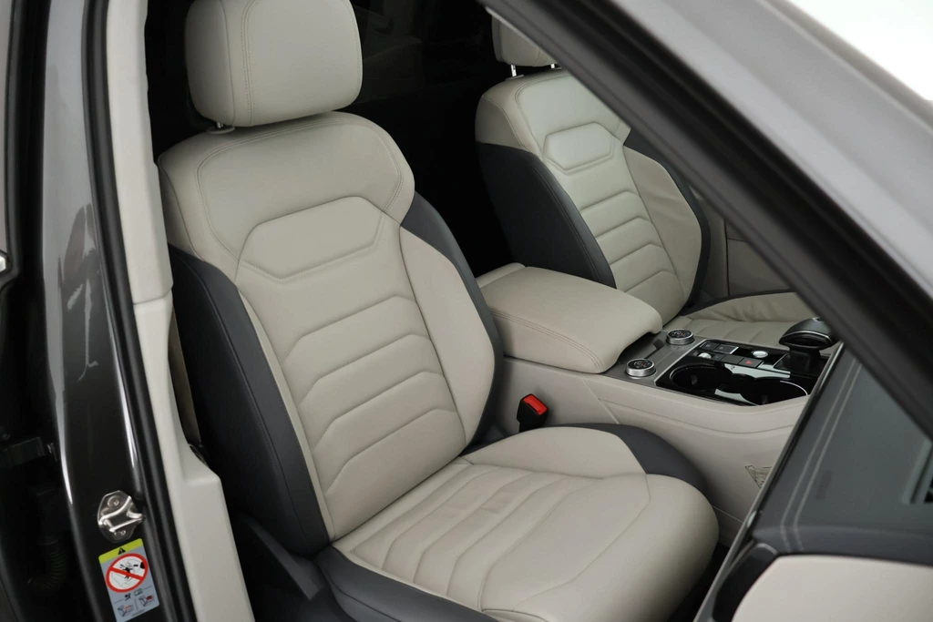 Volkswagen Touareg – foto 7