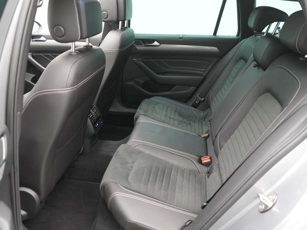 Volkswagen Passat – foto 48