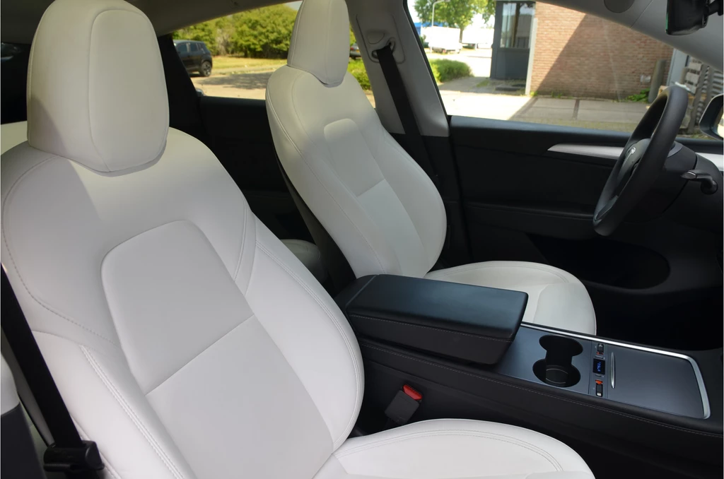 Tesla Model Y – foto 7