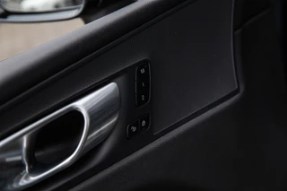 Volvo XC60 – thumbnail 24