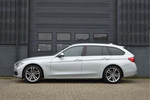 BMW 3 Serie Touring 318i Corporate Lease Executive | ORG. NL | TREKHAAK |