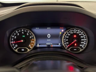 Jeep Renegade – thumbnail 12