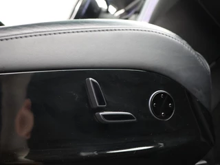 Tesla Model X – thumbnail 74