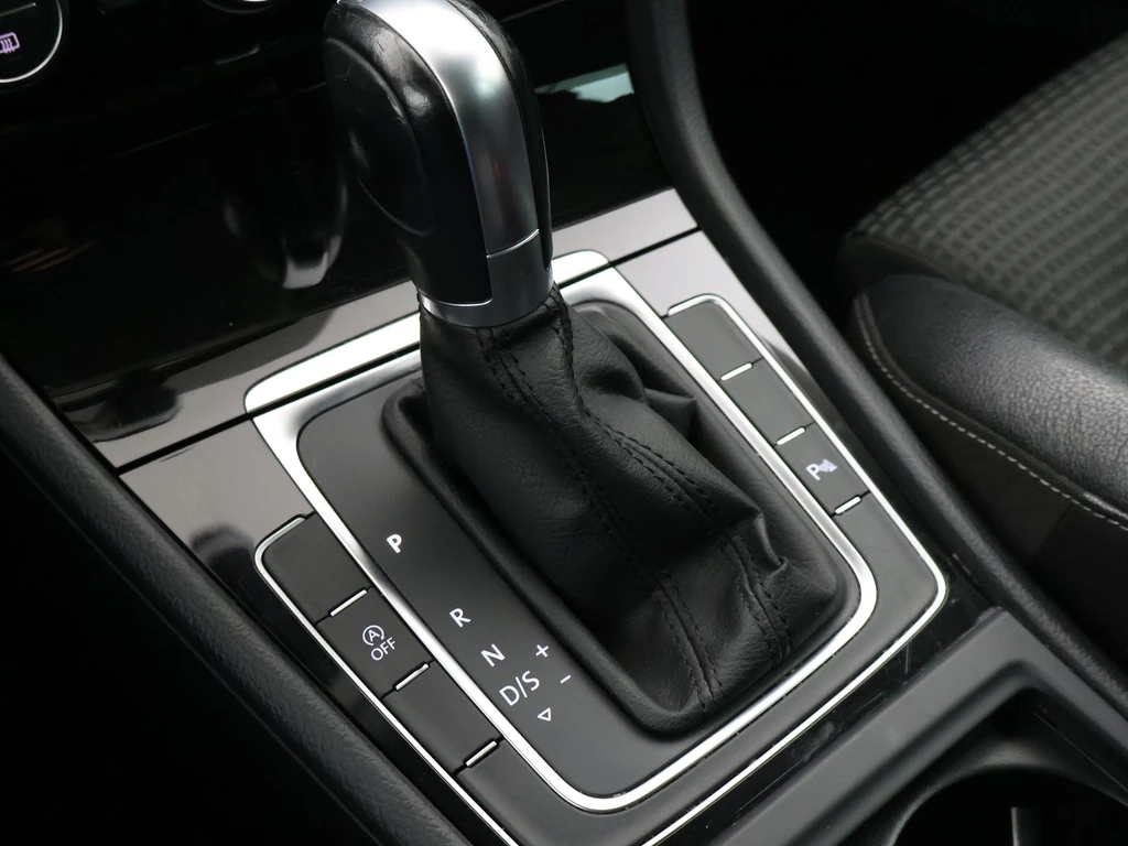 Volkswagen Golf – foto 24