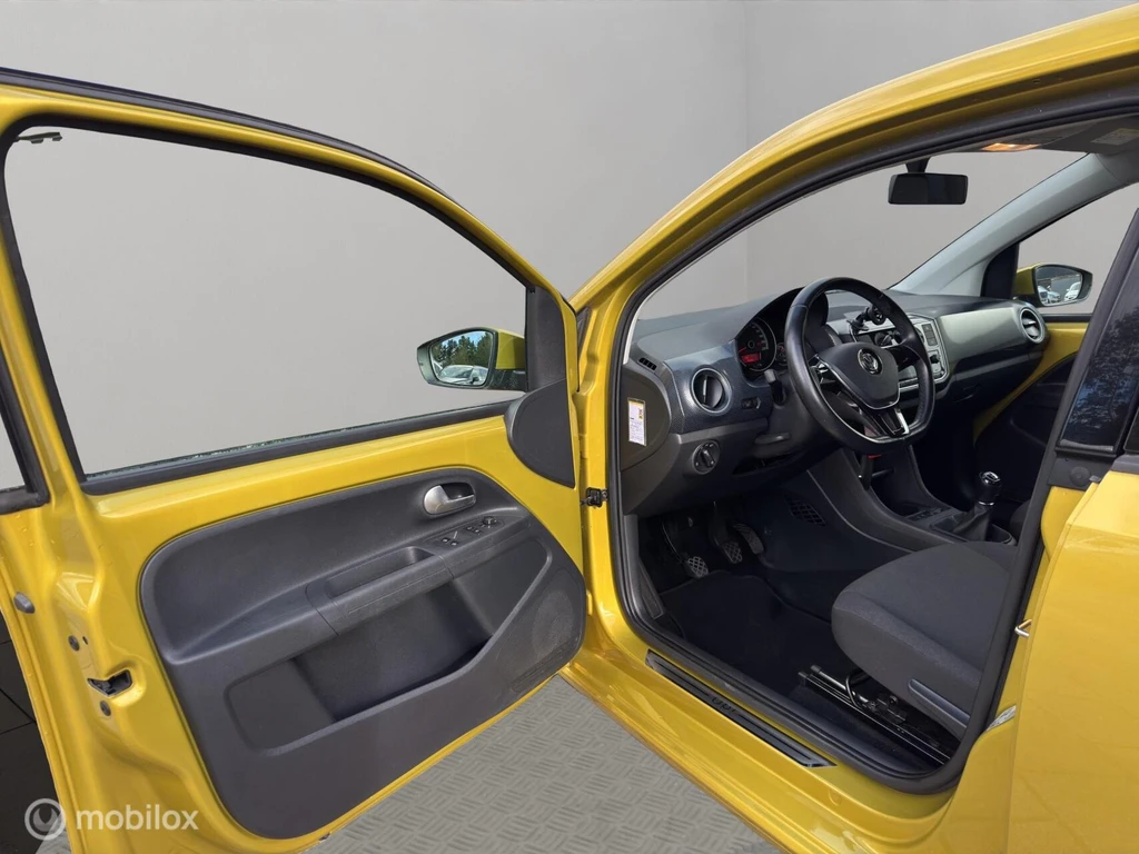 Volkswagen up! – foto 11