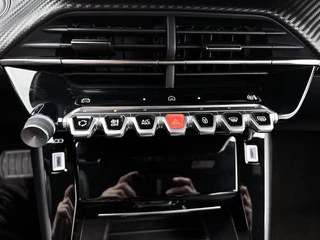 Peugeot 2008 – thumbnail 9