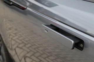 Land Rover Range Rover Velar – thumbnail 51