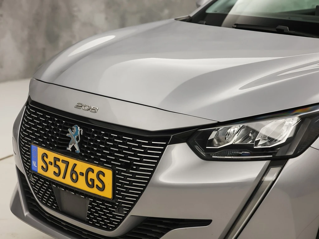 Peugeot e-208 – foto 46