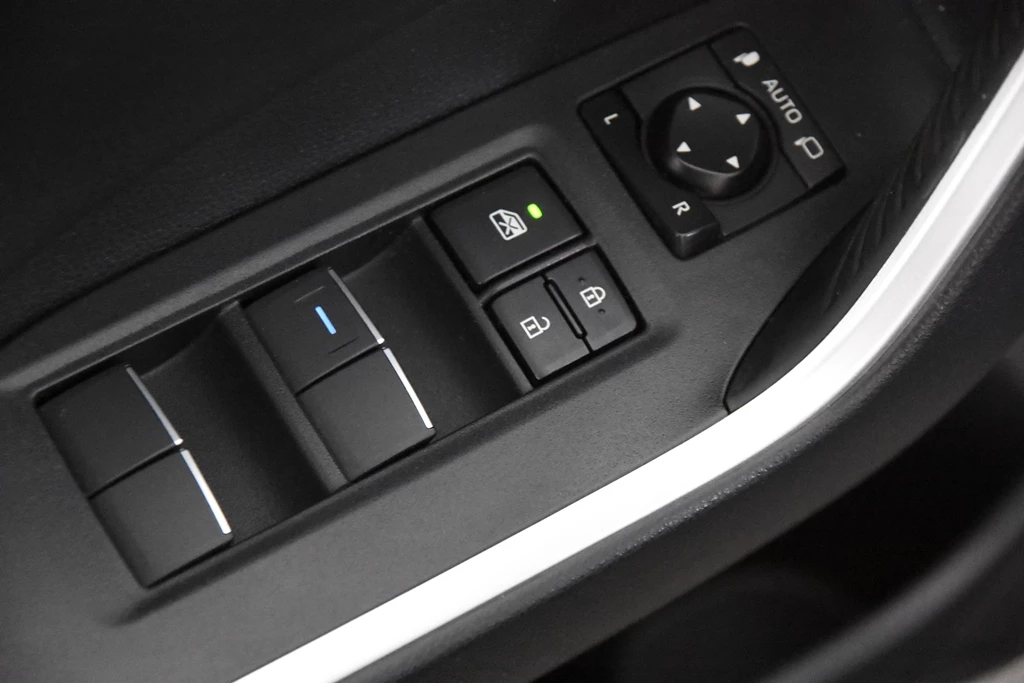 Toyota RAV4 – foto 22