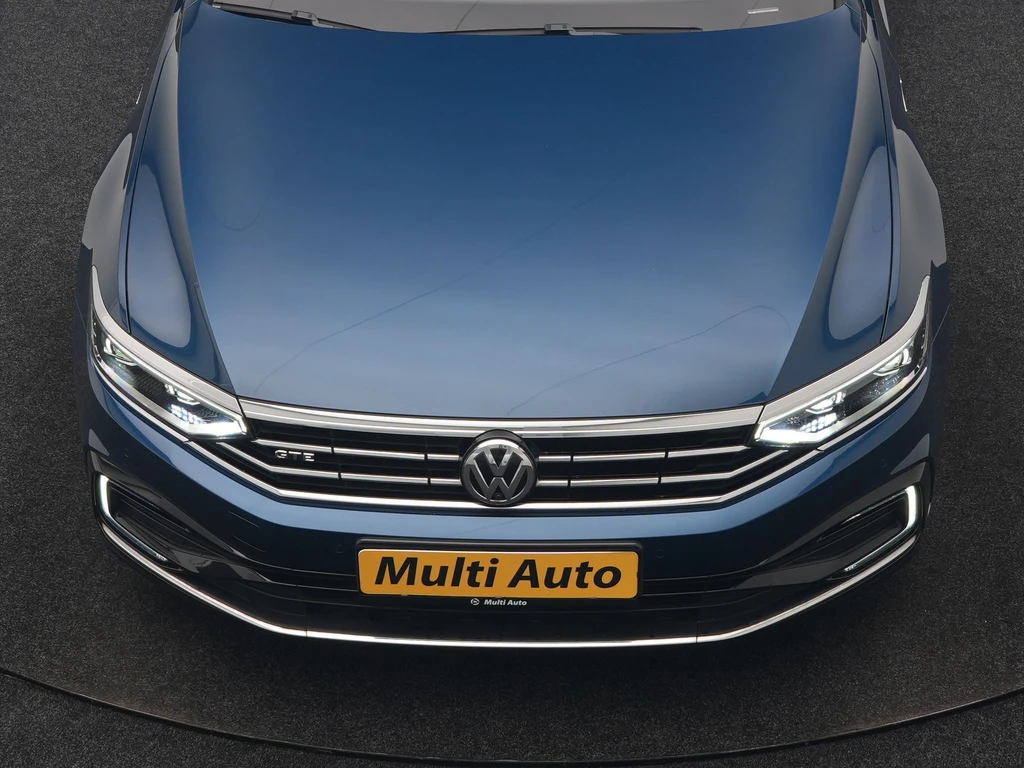 Volkswagen Passat – foto 11
