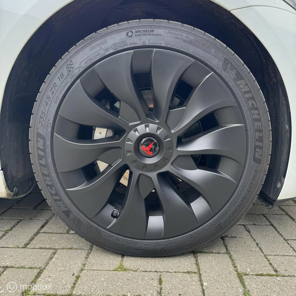 Tesla Model 3 – foto 21
