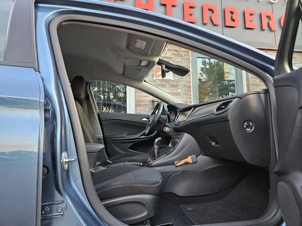 Opel Astra – foto 29