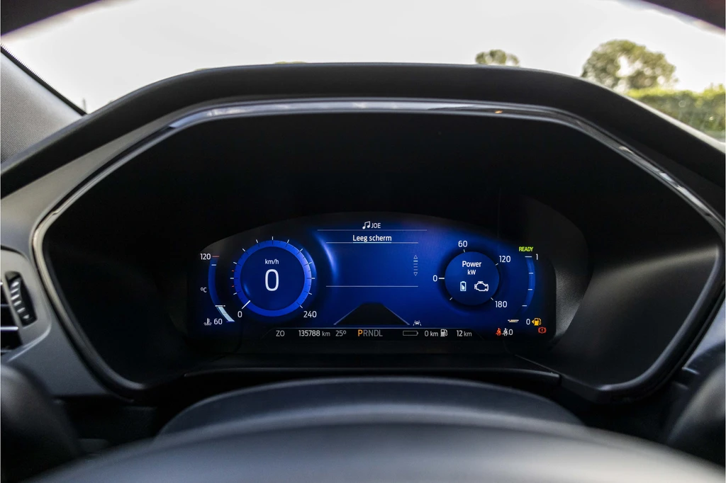 Ford Kuga – foto 12