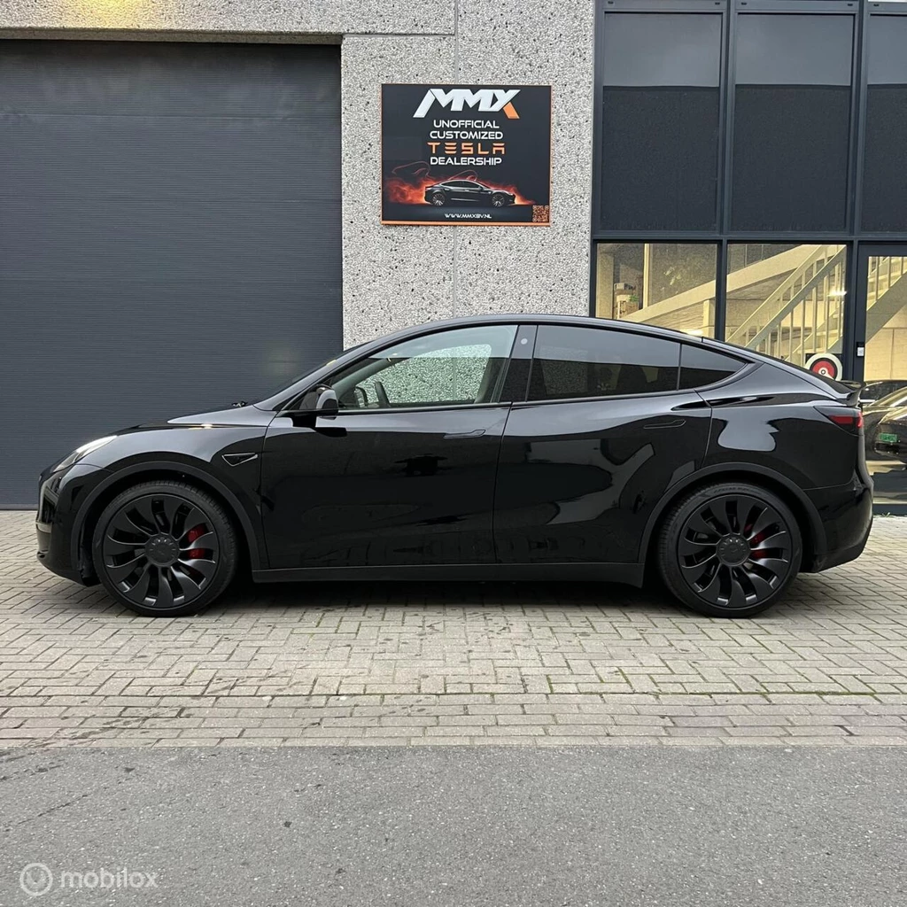 Tesla Model Y – foto 2