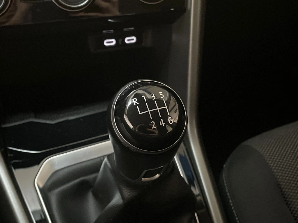 Volkswagen T-Roc – foto 22