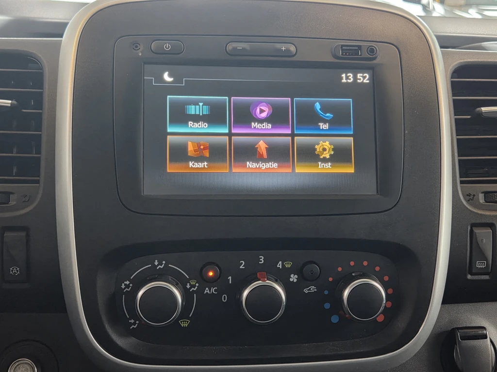 Renault Trafic – foto 26