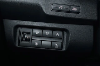 Nissan Leaf – thumbnail 40