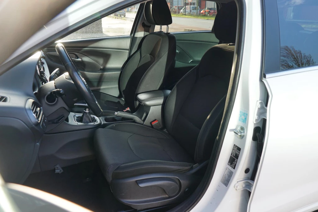 Hyundai i30 – foto 12
